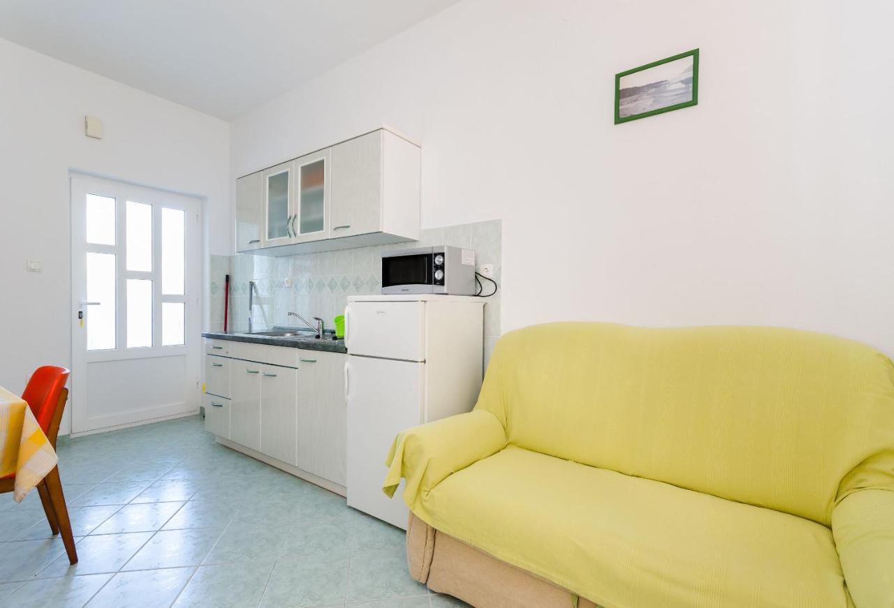 Apartments Marija & Lino ロパール エクステリア 写真