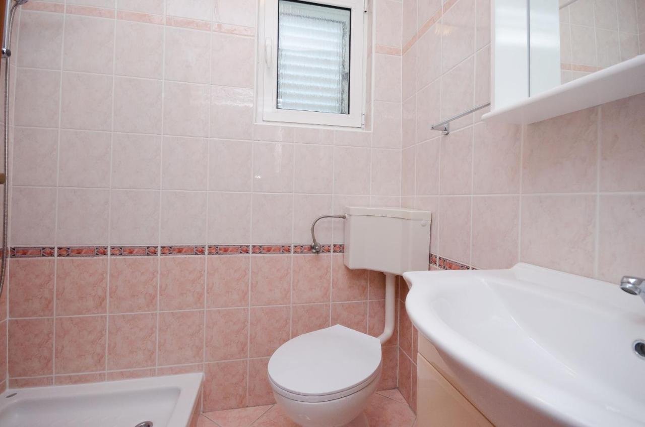 Apartments Marija & Lino ロパール 部屋 写真